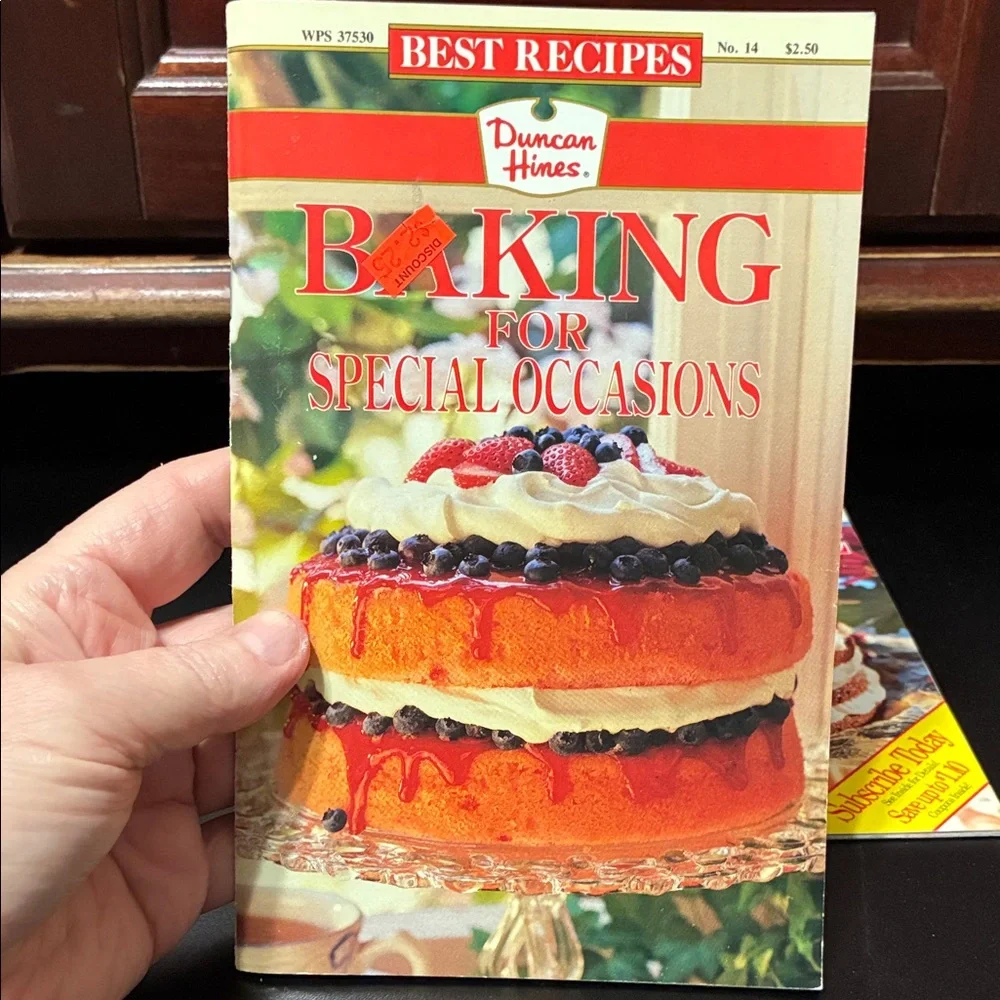 Vintage four piece set of Recipe & Baking Magazine Collection - Assorted Covers